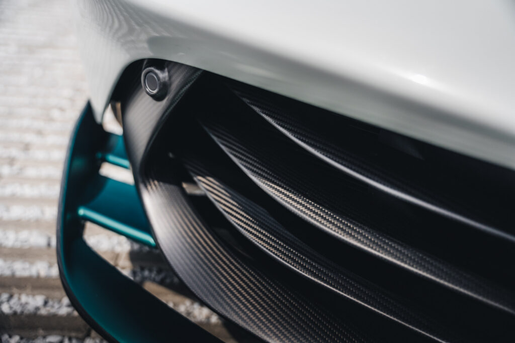 Aston Martin Valhalla